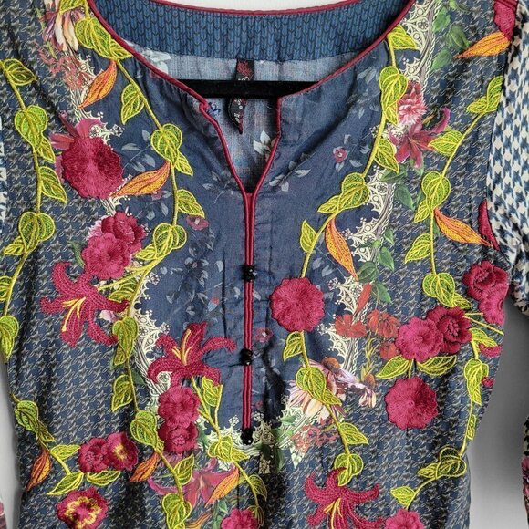 Ethnic By Outfitters Floral Printed & Embroidered Houndstooth Boho Tunic Kurta - Picture 4 of 12